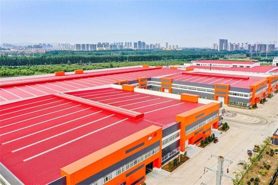 Construções industriais de estruturas pré-fabricadas de aço