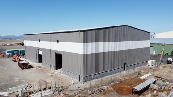 Edifício de aço industrial galvanizado a quente Edifício pré-fabricado de estrutura de aço personalizável