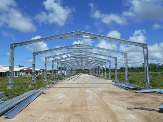 Fabricação de estruturas de aço Peb de alta resistência para armazéns, oficinas, centros comerciais