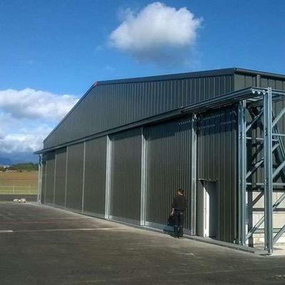 Estrutura de aço de alta altura Hangar Edifício pré-fabricado de estrutura de metal Hangar personalizado