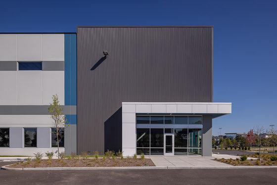 Edifícios pré-fabricados de vários andares de construção rápida Edifícios estruturais comerciais de aço