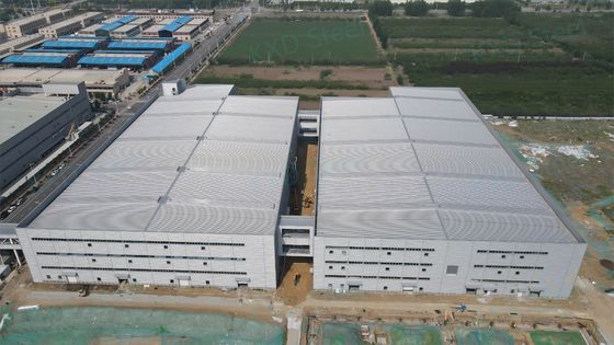 Construção de estruturas de aço de alta resistência Estruturas industriais pré-fabricadas de aço Sala de exposições