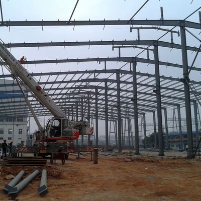 Construção de metal resistente ao vento Construção pré-fabricada Estrutura de aço de alta resistência