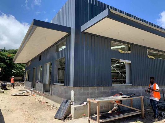 Estrutura de aço pré-fabricada de vários andares Edifícios de guindastes aéreos com dossel com personalização de amostras de mezzanine
