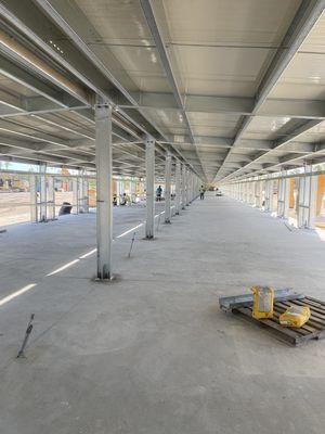 Lâmpadas pré-fabricadas de aço