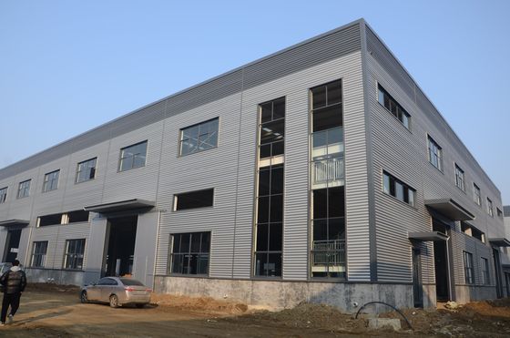 Apoio a Edifícios de Escritórios e Armazéns com Estrutura de Aço Pré-Projetada de Terceiros