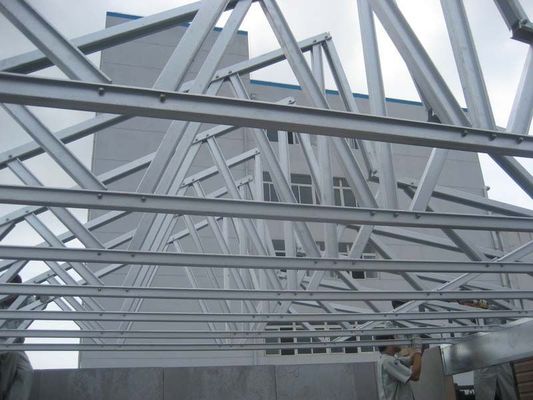 Materiais de construção para telhados de treliças de aço pré-fabricadas para uso industrial