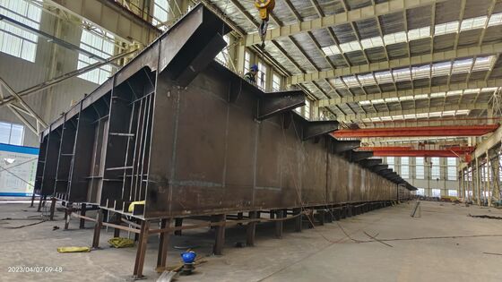 Ponte de Vigas de Aço Soldado para Serviços Pesados para Construção de Rodovias e Ferrovias - Padrão AASHTO